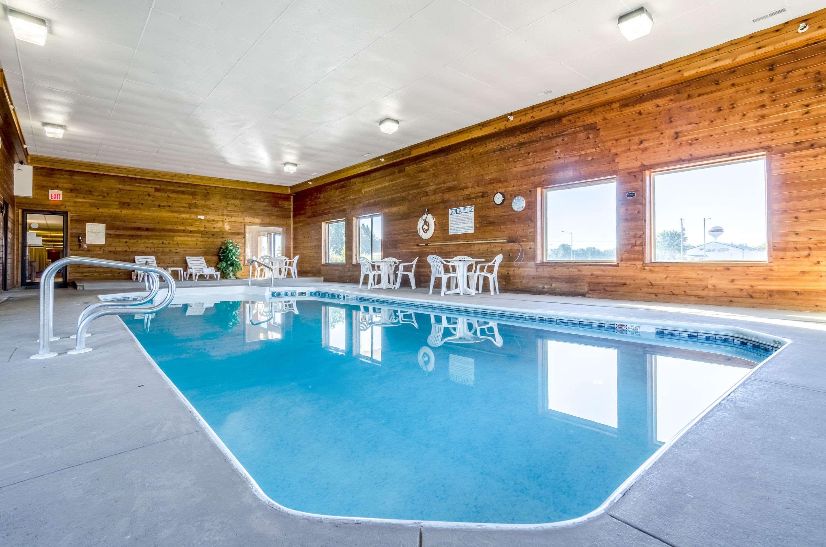 Rodeway Inn Ainsworth Eksteriør billede