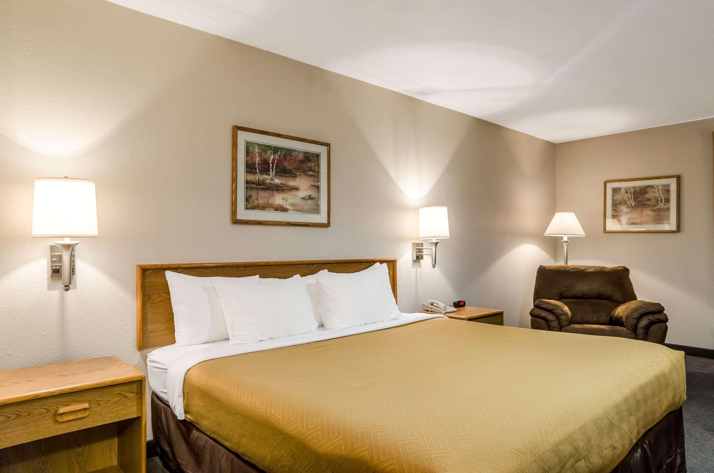 Rodeway Inn Ainsworth Eksteriør billede