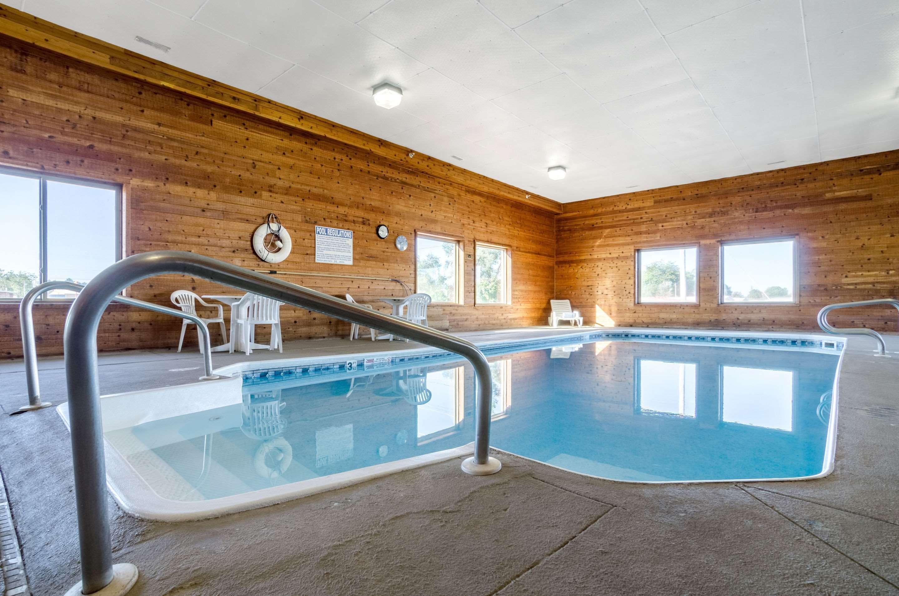 Rodeway Inn Ainsworth Eksteriør billede